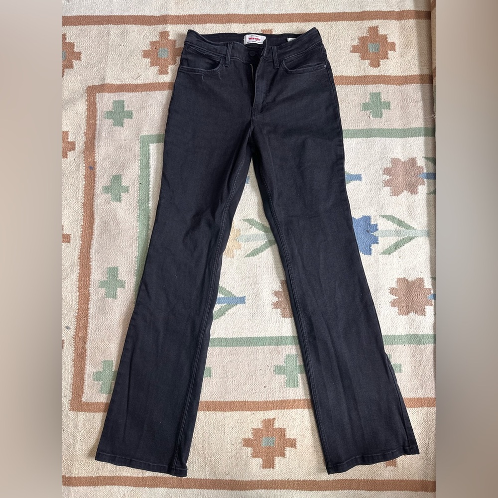 Classic Black Women's Wrangler Bootcut Stretch Jeans